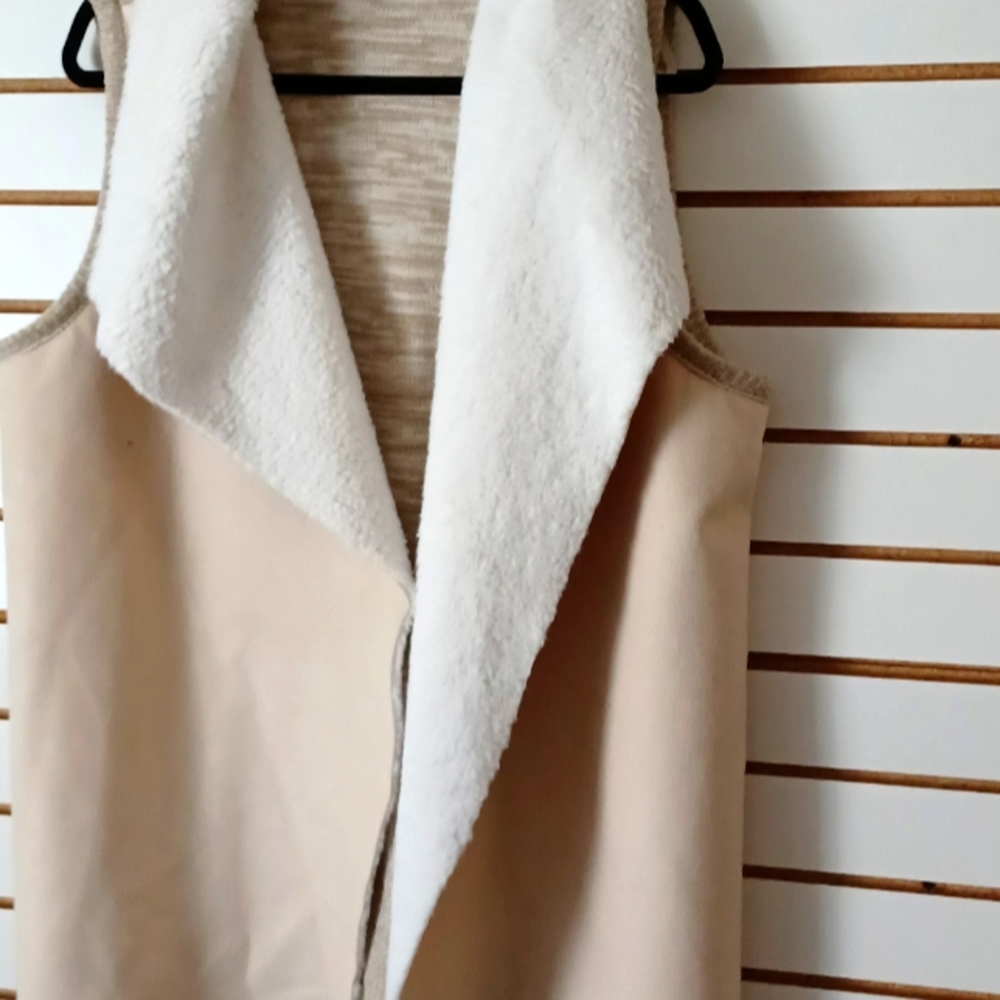 Sheep skin fur lines vest